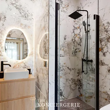 Prestige Haussmannien Avec Climatisation A Apartment Paris